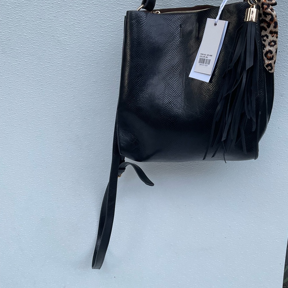 Virago collection  black bag
